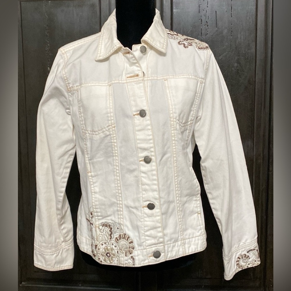 Blassport Sequence white wash jean jacket. Medium